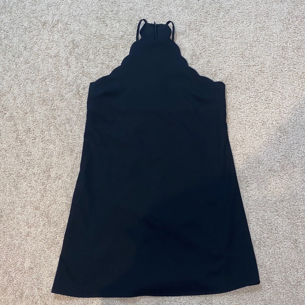 Lulu’s Black Dress